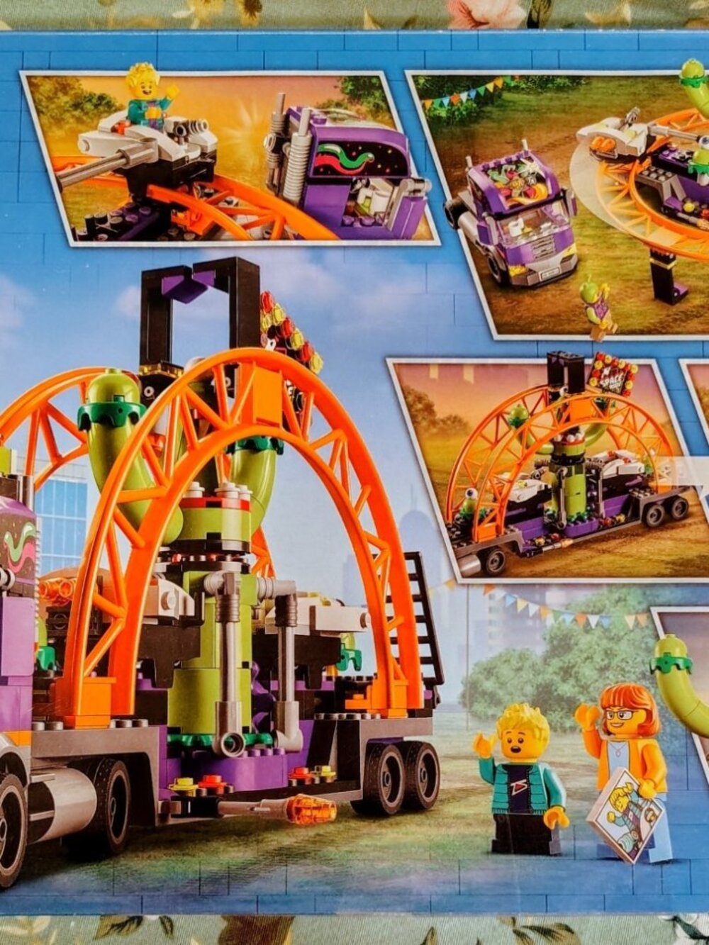 Lego Space Ride Amusement Truck 60313 Town Minifigure Building Set, Retired Set - Picture 1 of 15